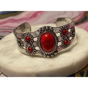 Skull unisex goth punk cuff bracelet